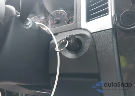 2009 Jeep Grand Cherokee Laredo z USA, uszkodzony, nr VIN 1J8GR48K09C552054